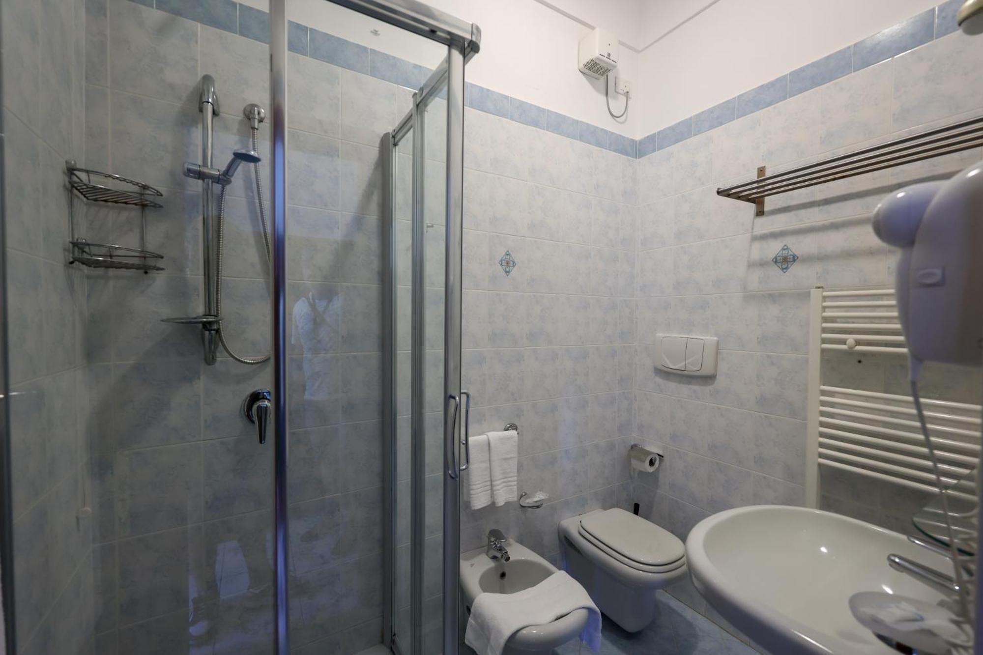Hotel Residence - Parco Mare Monte Casamicciola Terme Værelse billede
