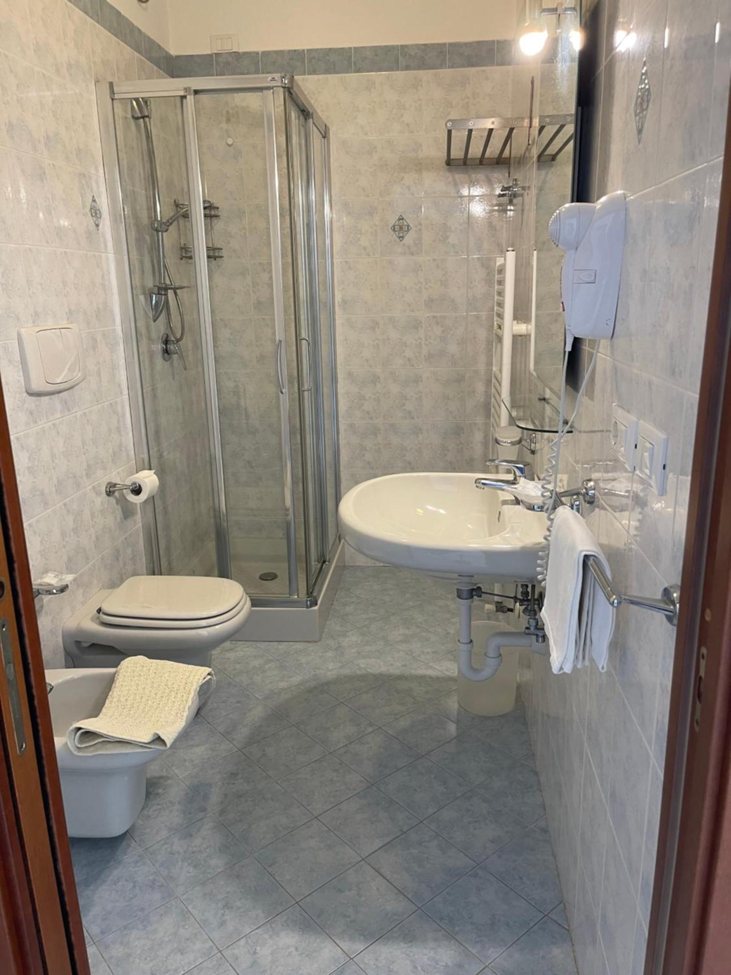 Hotel Residence - Parco Mare Monte Casamicciola Terme Værelse billede